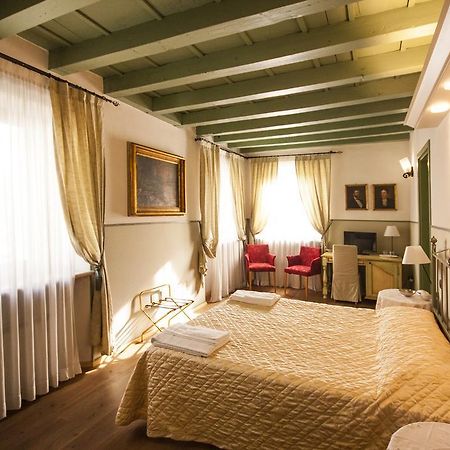 Villa Vecelli Cavriani Mozzecane Extérieur photo