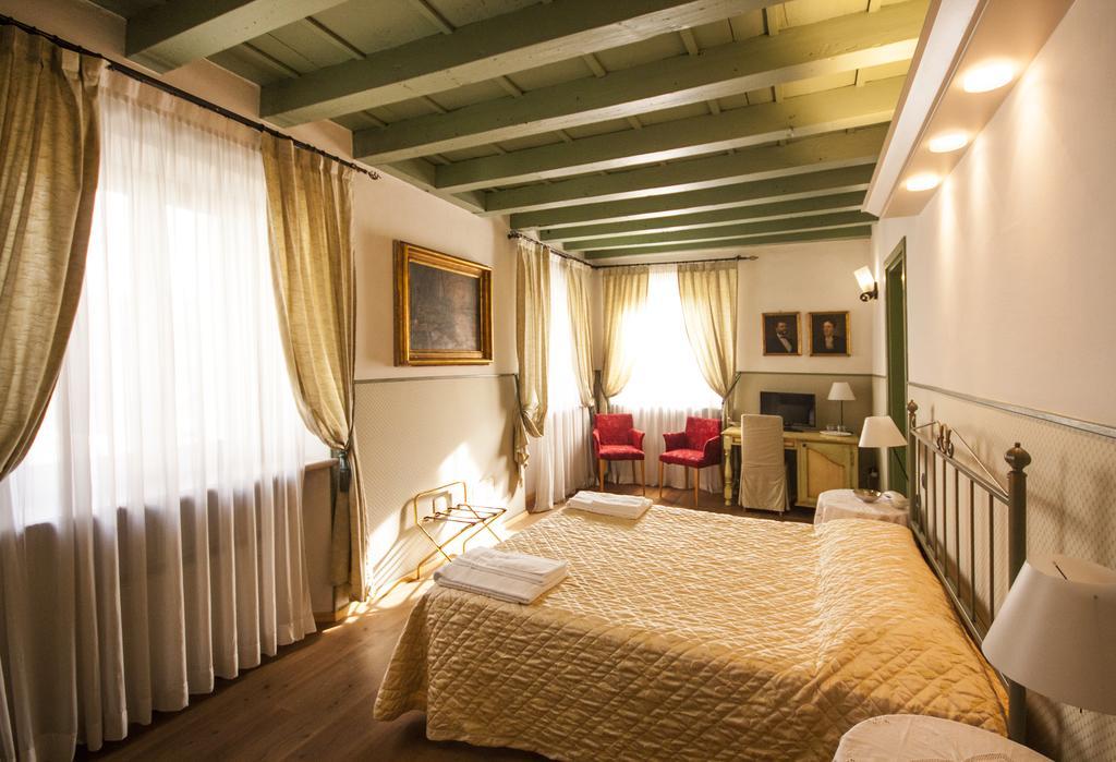Villa Vecelli Cavriani Mozzecane Extérieur photo