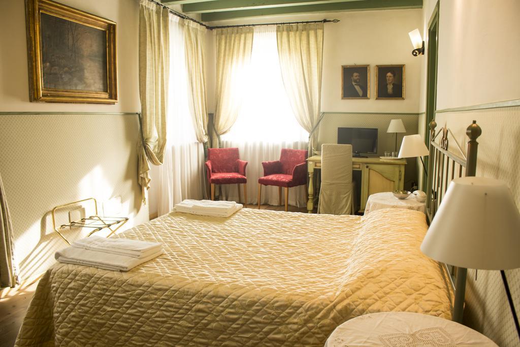 Villa Vecelli Cavriani Mozzecane Extérieur photo
