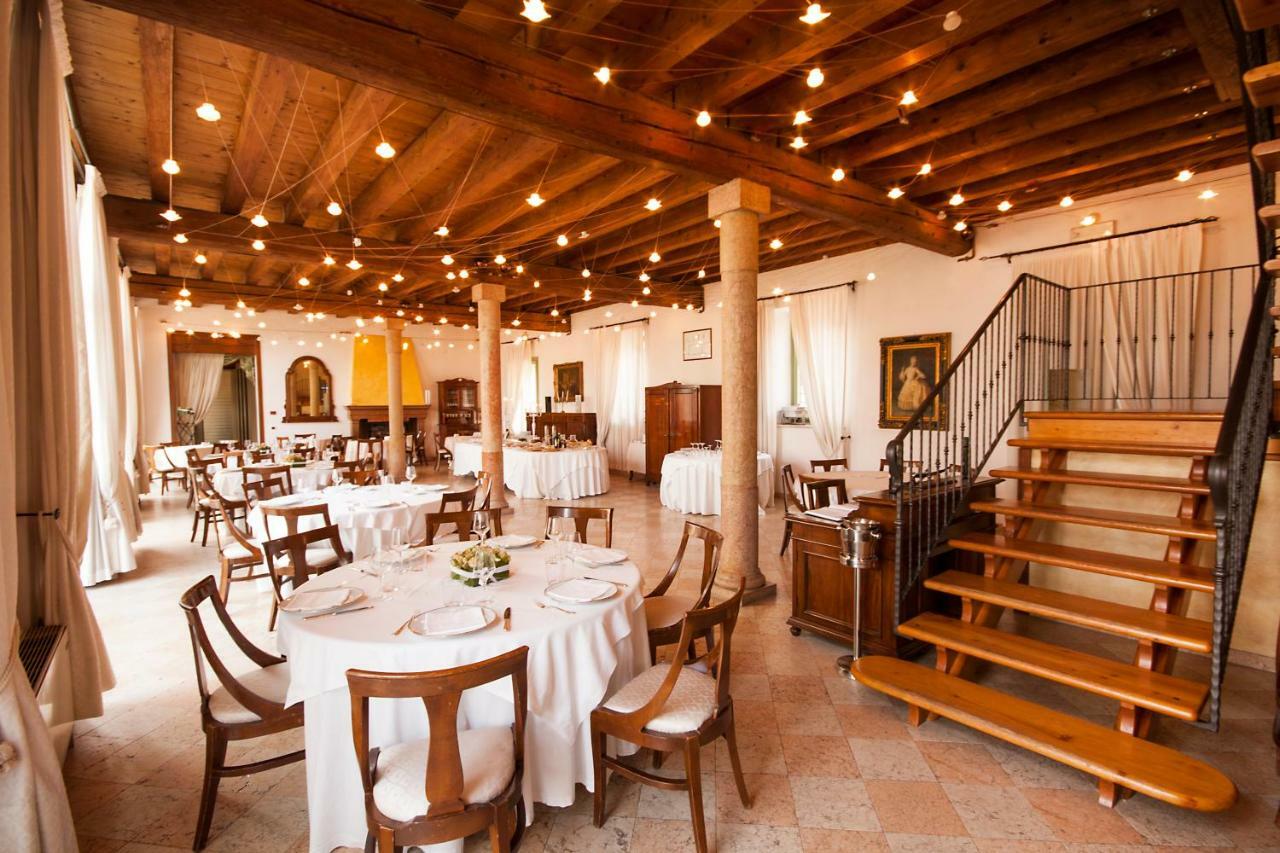 Villa Vecelli Cavriani Mozzecane Extérieur photo