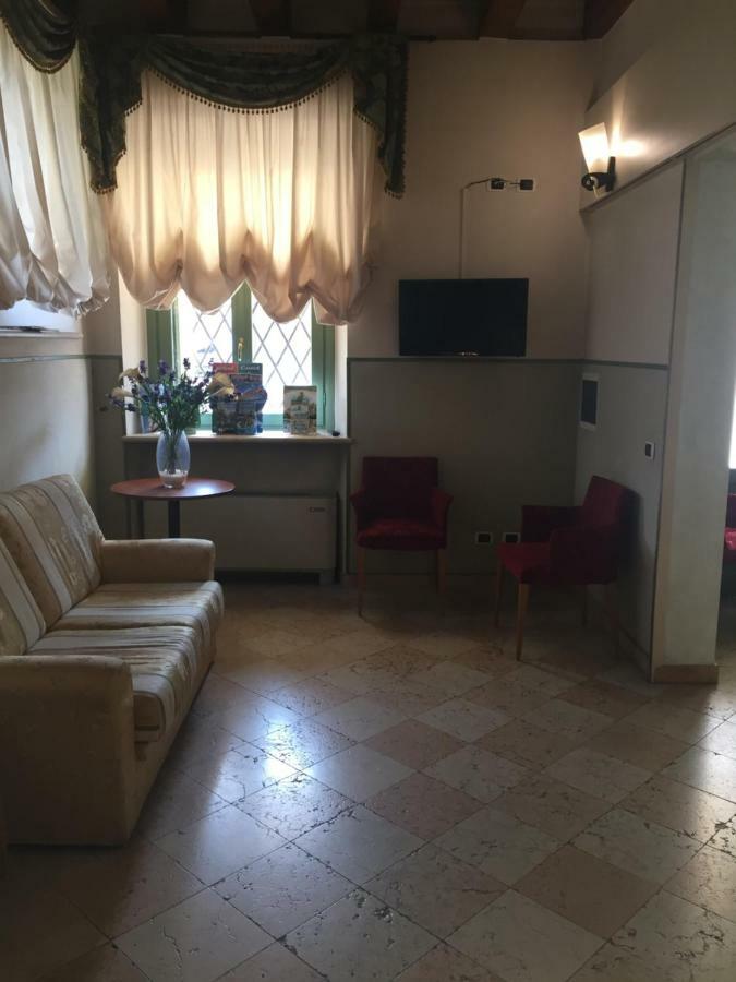 Villa Vecelli Cavriani Mozzecane Extérieur photo